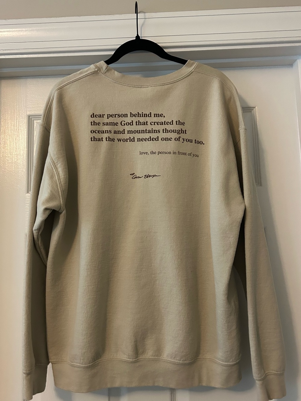 Crewneck Sweatshirt in Light Beige with scripture Back Print